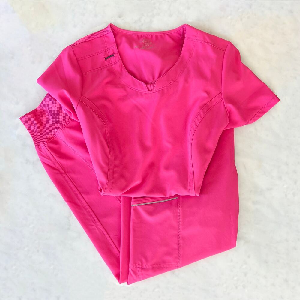 Cherokee Infinity Pink Scrubs Short Sleeve Top and Jogger Pant Set / Small